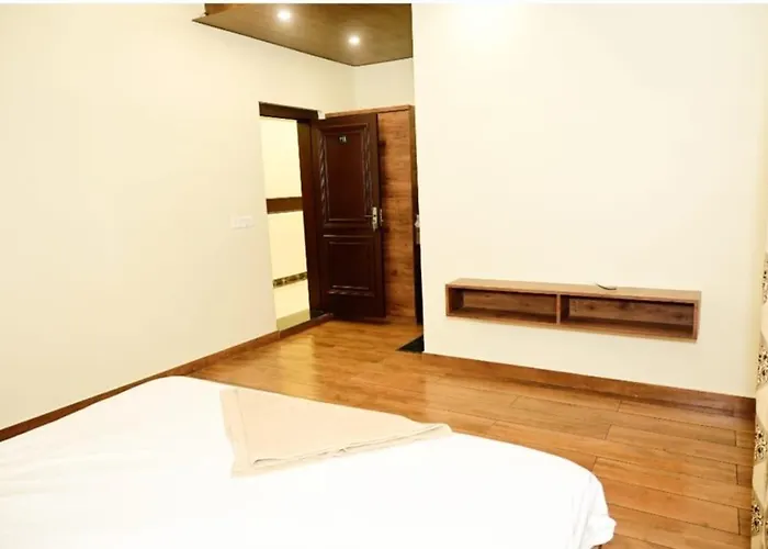 Saima Luxury